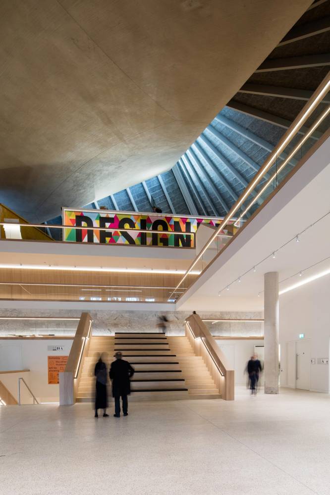new-design-museum-opening-cultural-architecture-john-pawson-south-kensington-london_dezeen_2364_col_22