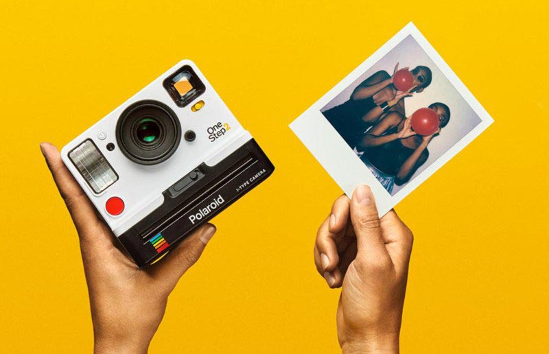 Polaroid Originals 11_cam+pic
